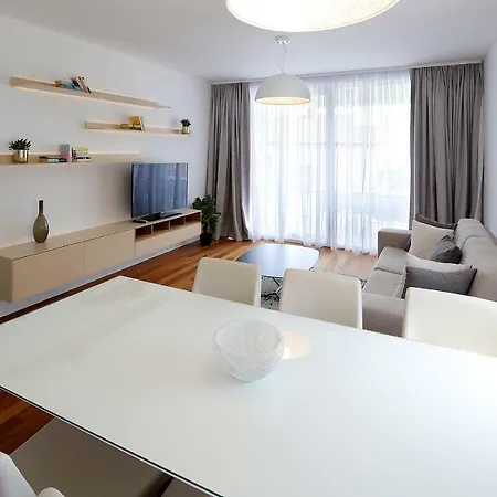 Apartment Elina Opric